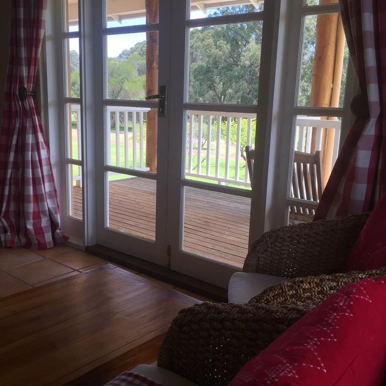Erravilla Country Estate Spa Suite Accommodation Cowaramup Exterior foto